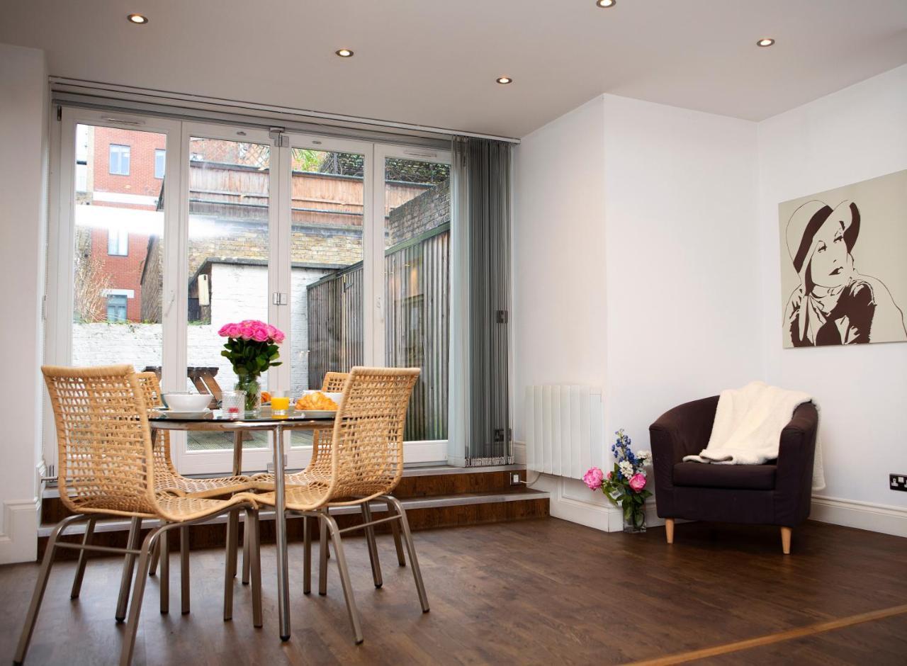 Apt 1, Trafalgar Square 1St Floor By Indigo Flats Londra Dış mekan fotoğraf
