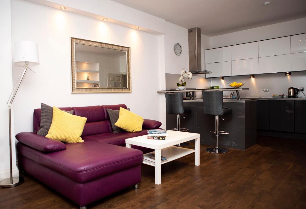 Apt 1, Trafalgar Square 1St Floor By Indigo Flats Londra Dış mekan fotoğraf