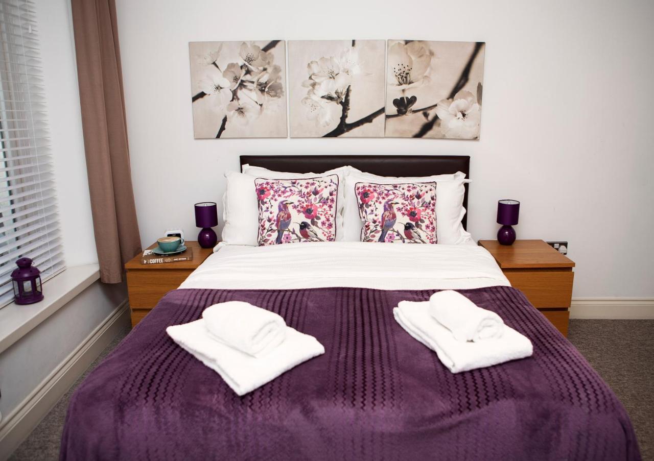 Apt 1, Trafalgar Square 1St Floor By Indigo Flats Londra Dış mekan fotoğraf